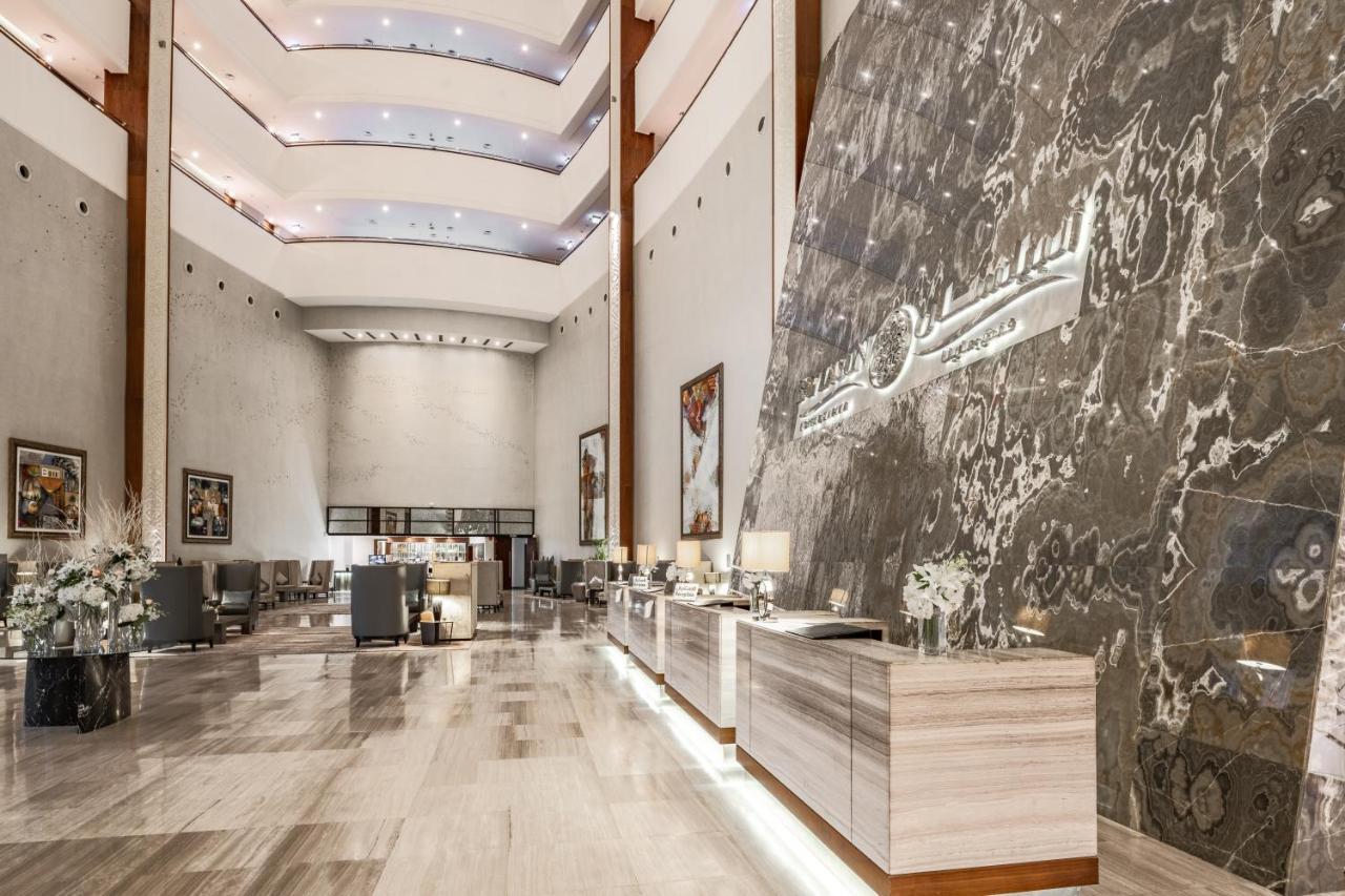 베이 라 선 호텔 앤 마리나 King Abdullah Economic City 외부 사진 Lobby