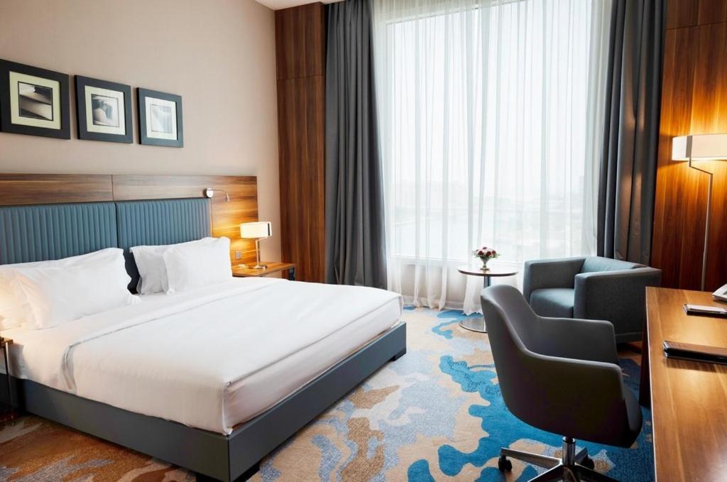 베이 라 선 호텔 앤 마리나 King Abdullah Economic City 외부 사진 A room at the hotel